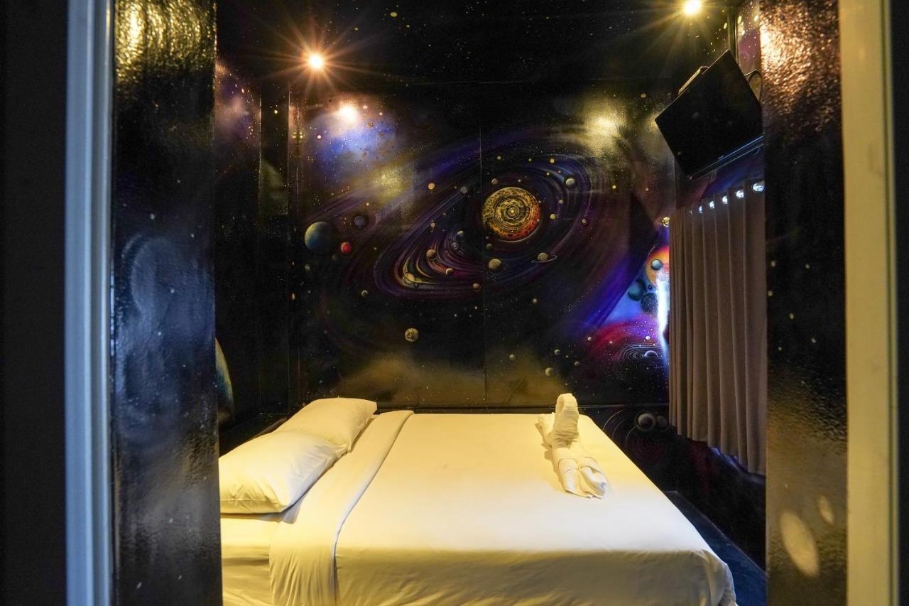 D'Gobers Hostel Seminyak By Gumilang Hospitality 외부 사진